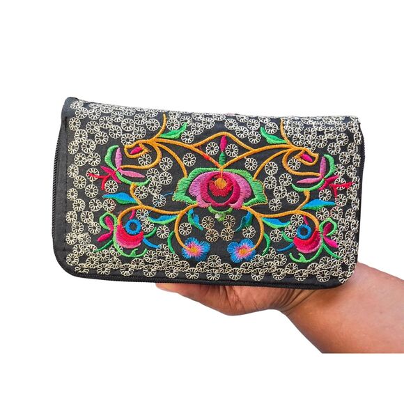 unbranded Handbags - NWOT Boho Embroidered Fabric Wristlet Wallet Clutch Black Floral Ethnic Tribal